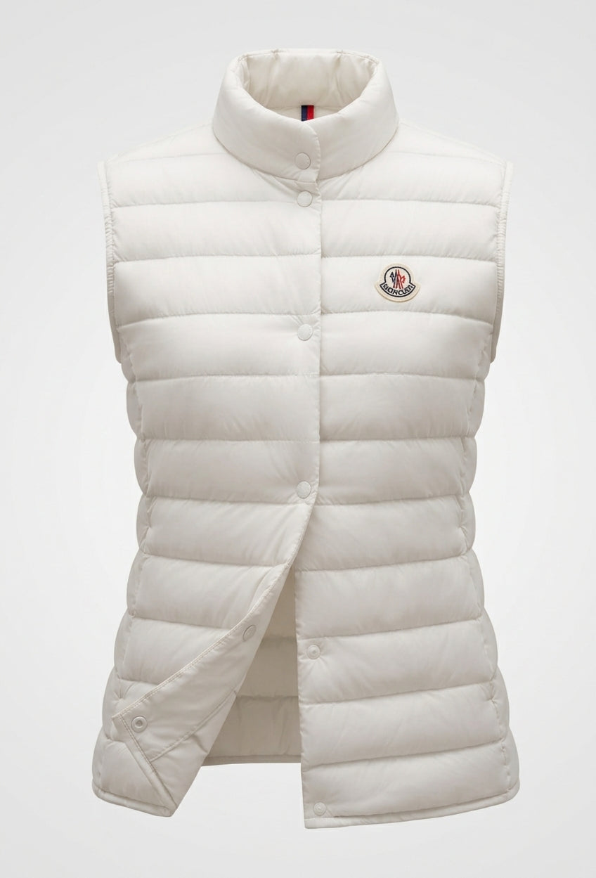 Women’s sleeveless quilted insulation vest with high stand-up collar and concealed snap button placket