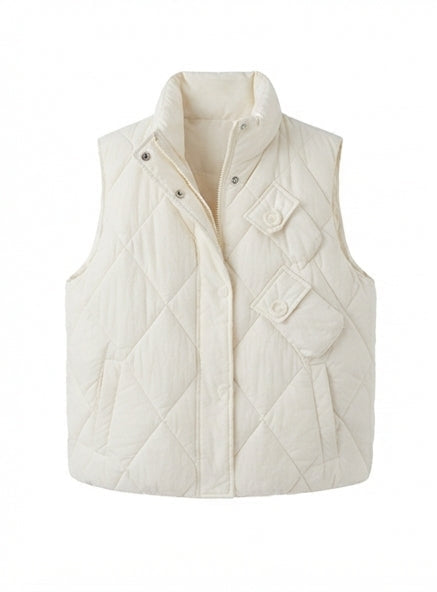 Women's quilted thermal vest with high collar, decorative flap pockets, and adjustable hem