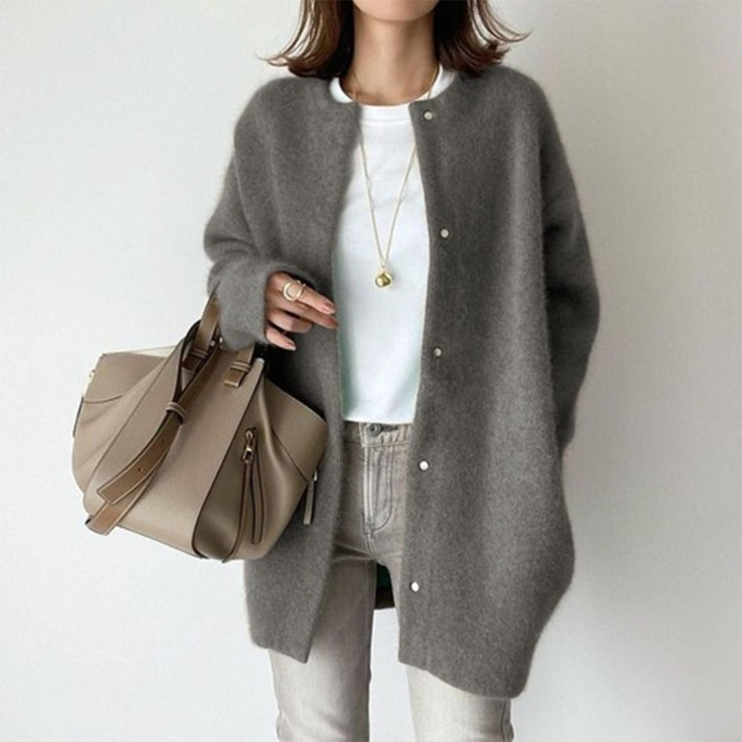 EVA-US | Stylish Cardigan With Style