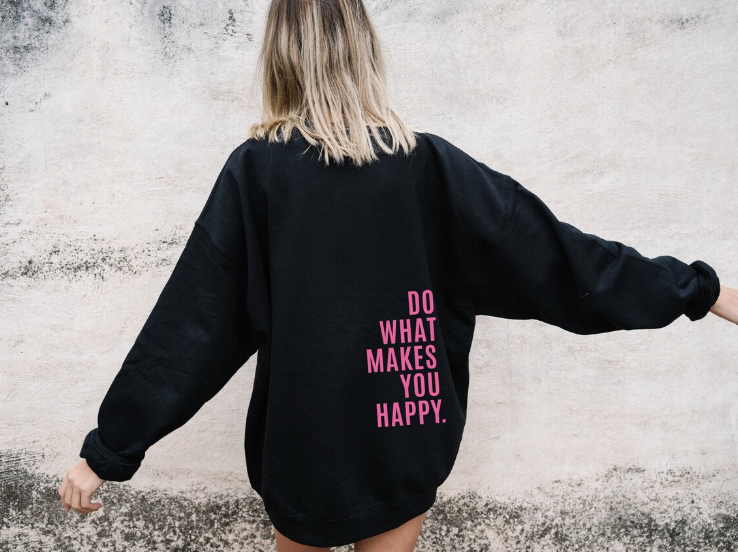 EVA-US | Hoodie with Happy Statement
