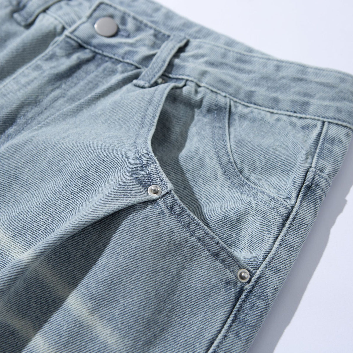 Women's High-Waisted Wide Cropped Jeans with Pleats and Utility Pockets EVA-US