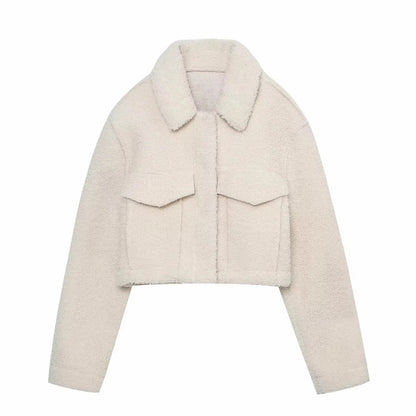 Women's Short Teddy Jacket in Sheepskin Look with Wide Collar and Patch Pockets EVA-US