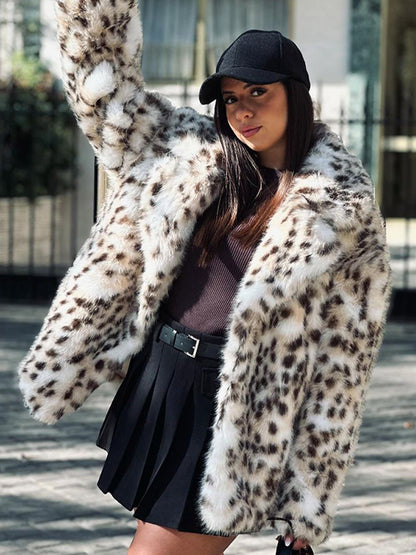 Women's short coat made of vegan high-pile faux fur with leopard print EVA-US
