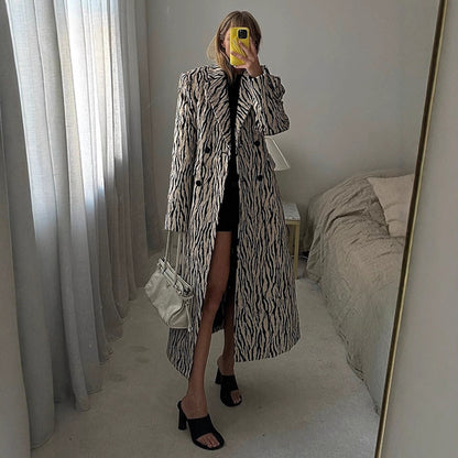 Women's two-piece zebra pattern coat and mini skirt set made of textured woven fabric EVA-US