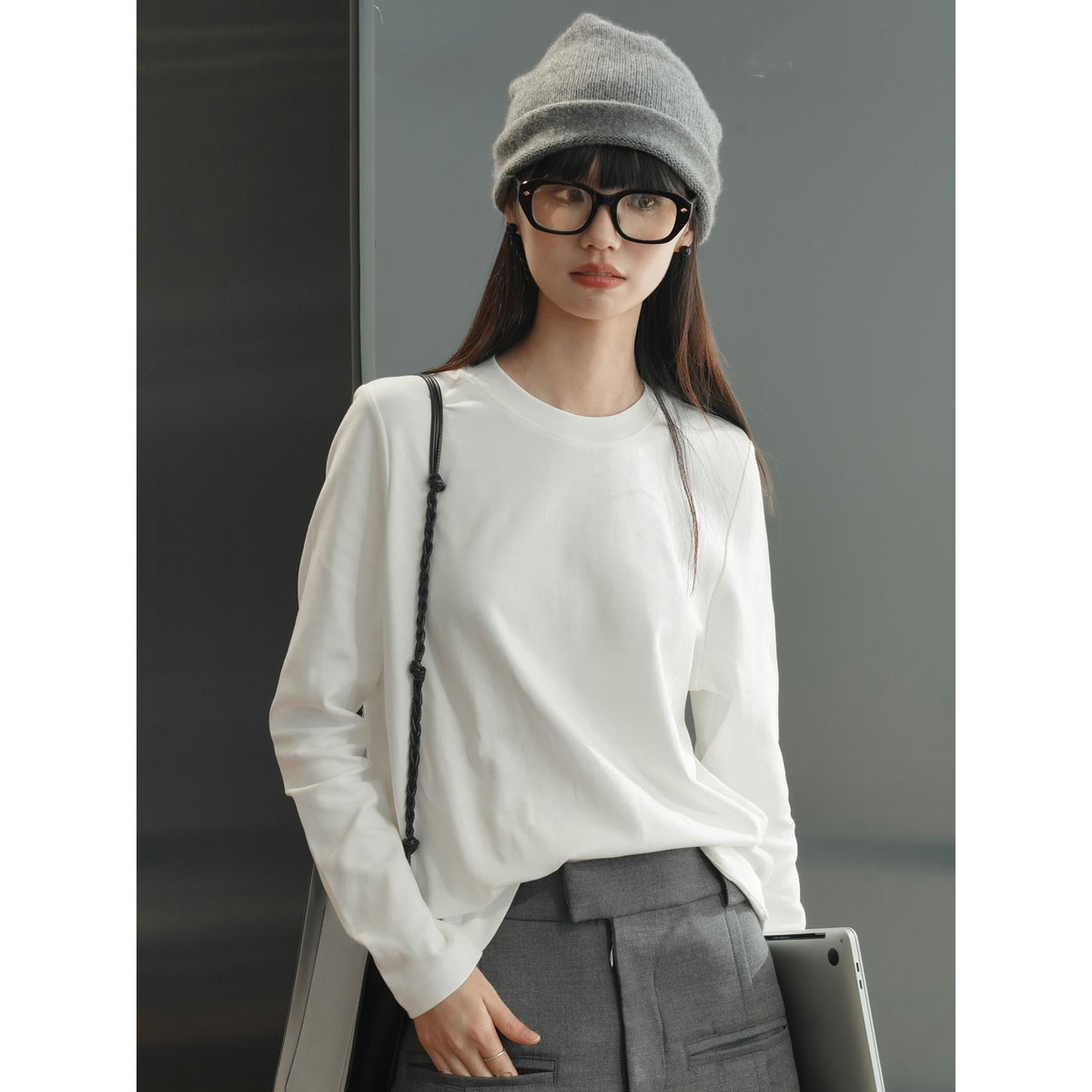 Women Casual Long Sleeve made of heavy cotton jersey with rounded hem EVA-US