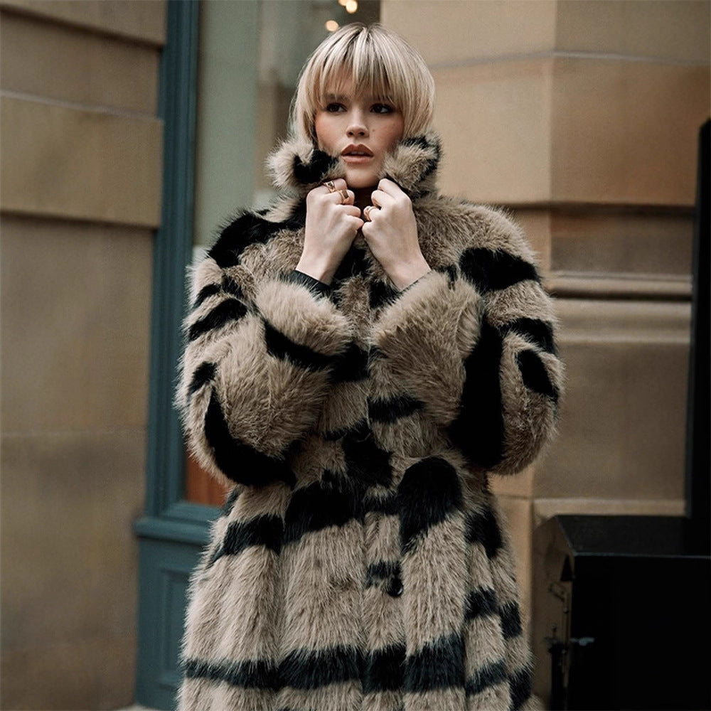 Women's Oversized Faux Fur Coat with Striped Maxi Cut EVA-US