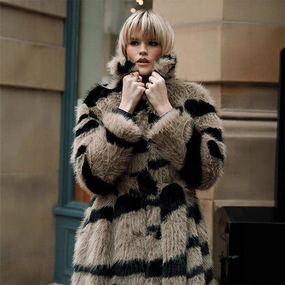 Women's Oversized Faux Fur Coat with Striped Maxi Cut EVA-US