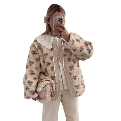 Women's teddy fleece jacket with floral print, cord placket, patch pockets, and oversized lace collar EVA-US