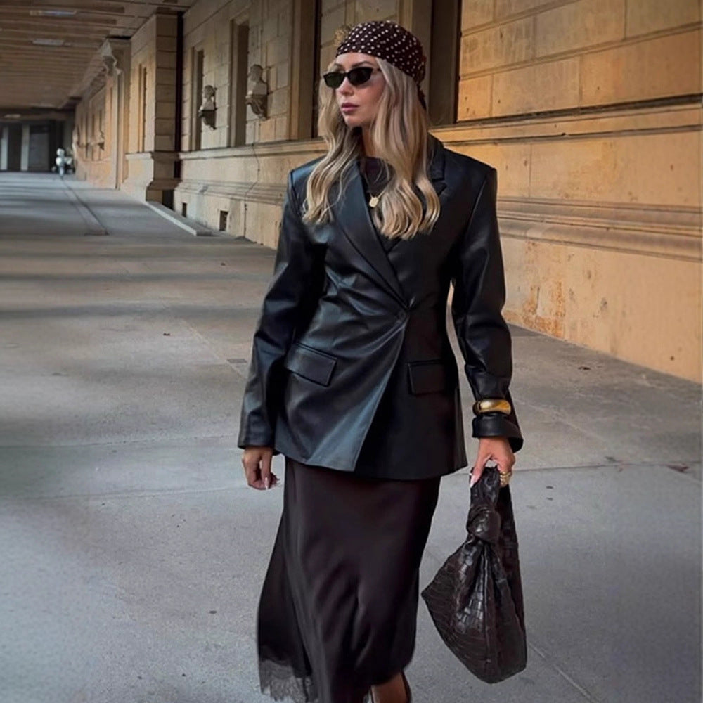 Women's Tailored Long Blazer in Leather Look with Shoulder Pads and Flap Pockets EVA-US