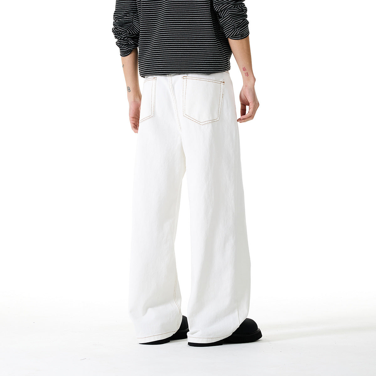 Women Wide Cropped Jeans with High Waist and Contrast Stitching EVA-US