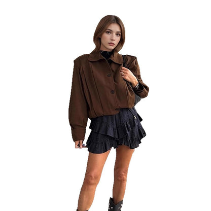 Ladies short boxy jacket with shoulder patches, boxy silhouette and buttoned front EVA-US