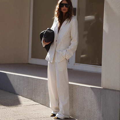 Women Two-Piece Pinstripe Suit Set with Oversized Blazer and Wide Pleated Trousers EVA-US