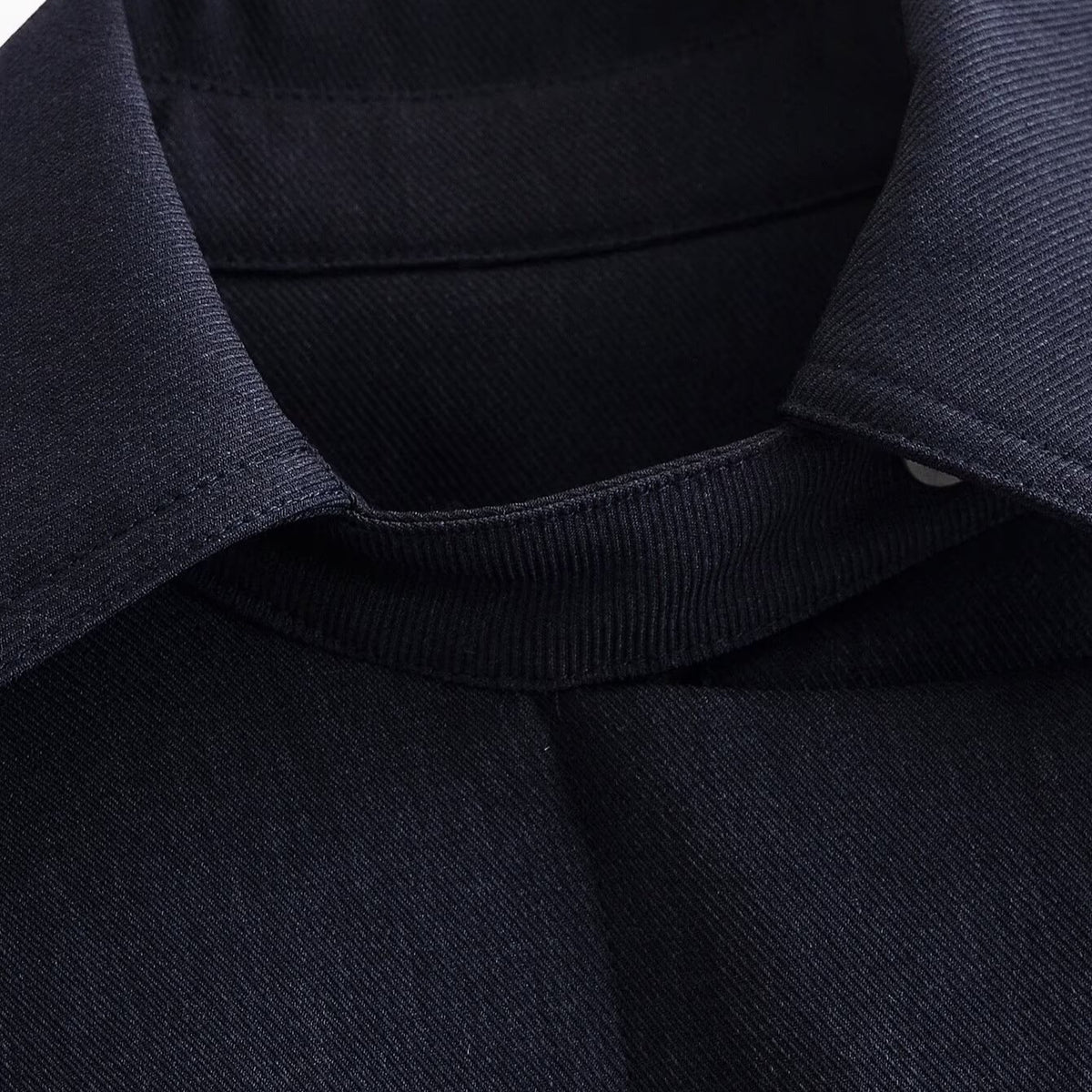 Women Boxy-Cropped Shirt Jacket with concealed placket and elastic hem EVA-US