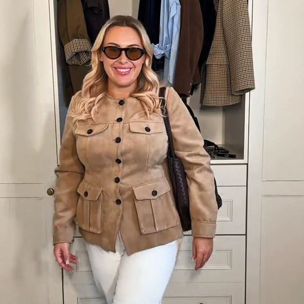 Women’s short jacket in military utility style with patched flap pockets and round neckline EVA-US