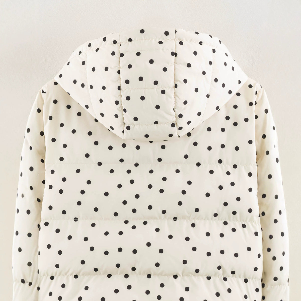 Women's Padded Cropped Hooded Jacket with Polka Dot Pattern EVA-US