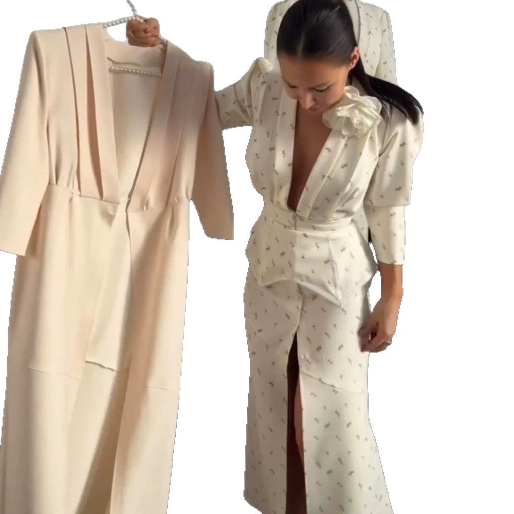 Women tailored pantsuit set with deep V-neck, structured peplum waist, and fine floral jacquard EVA-US