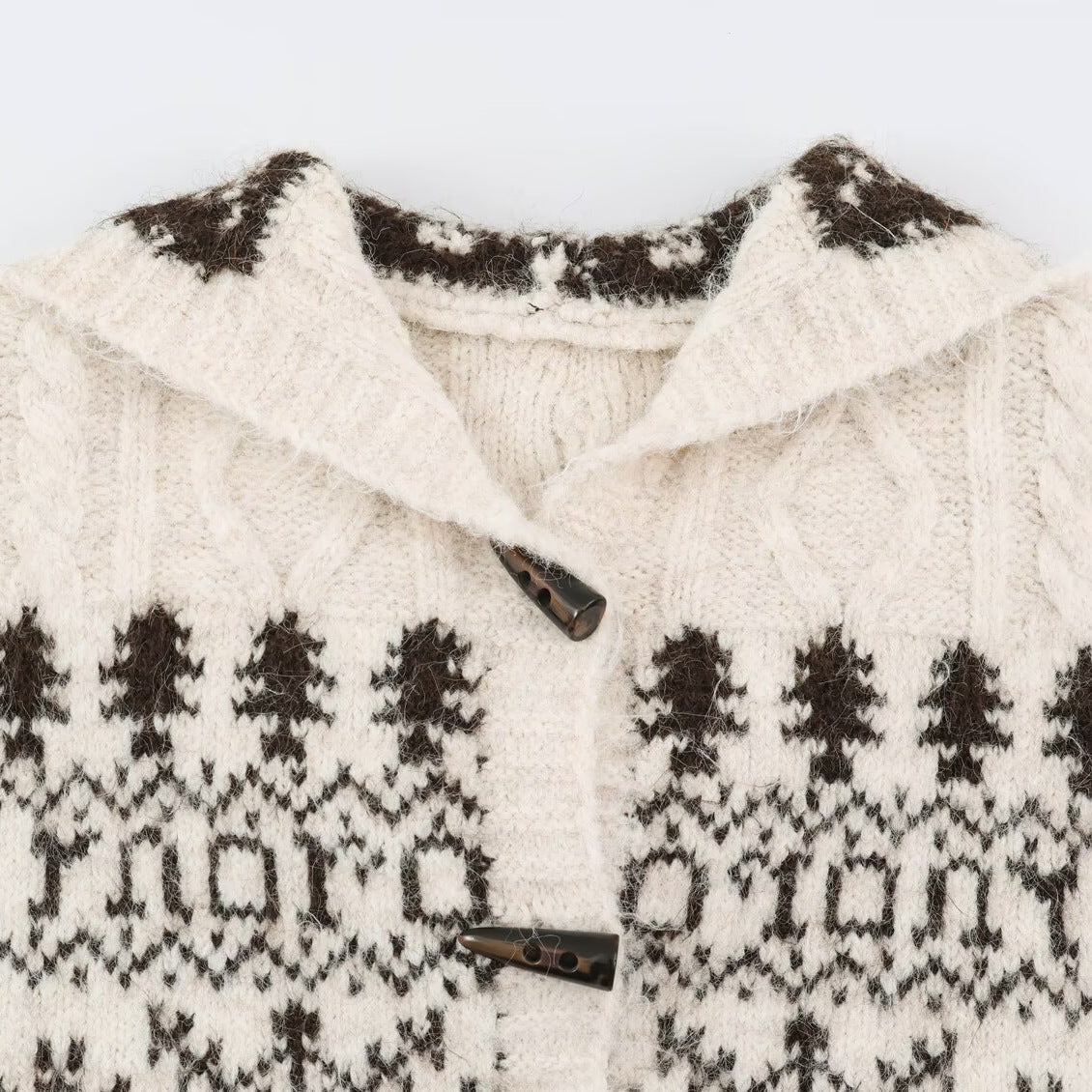 Women's Coarse Knit Hooded Cardigan with Horn Buttons and Norwegian Pattern EVA-US