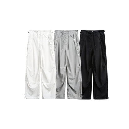 Women's wide cargo pants with drawstring waistband and adjustable hem EVA-US