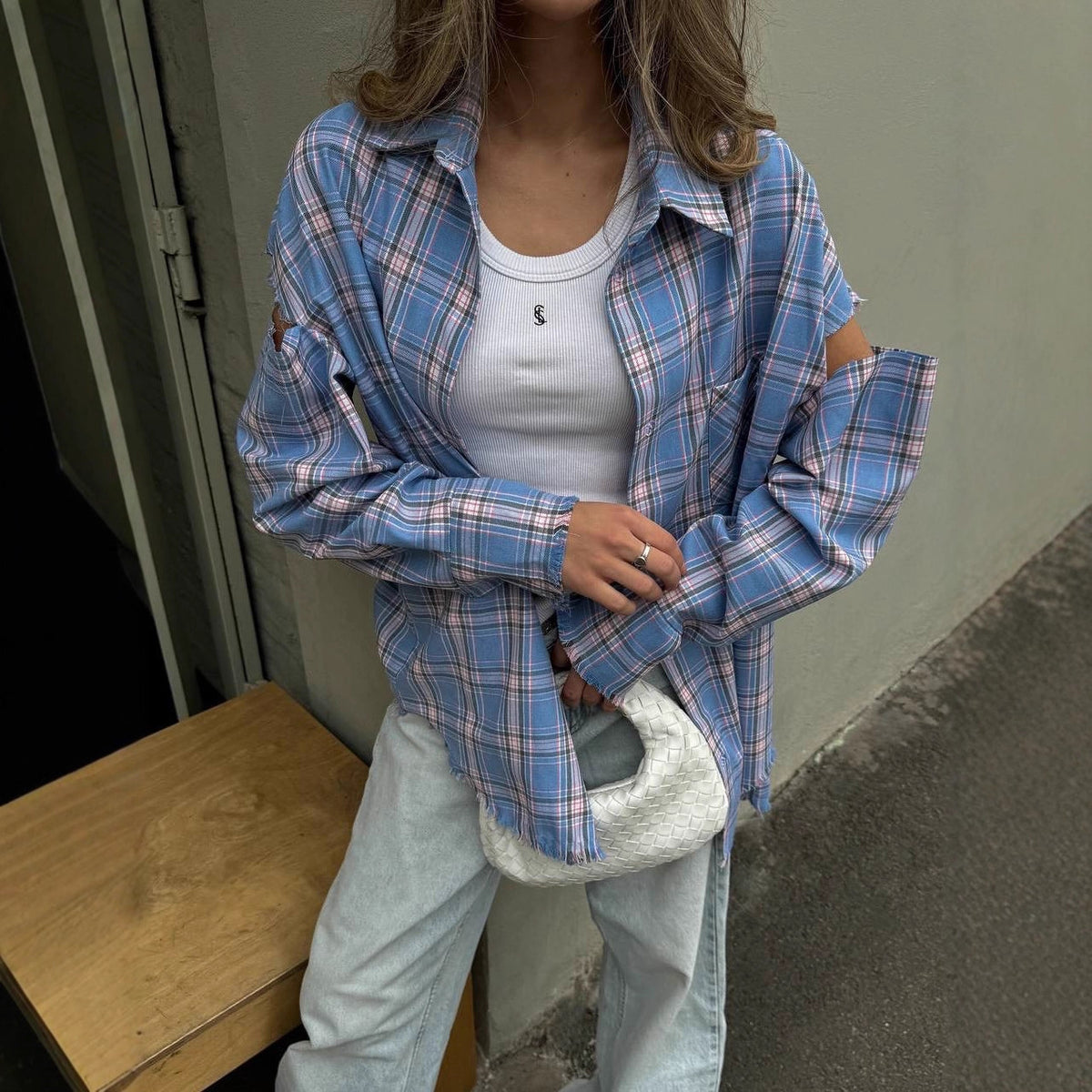 Women checkered oversized shirt jacket with cut-out sleeves and raw hem EVA-US