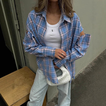 Women checkered oversized shirt jacket with cut-out sleeves and raw hem EVA-US