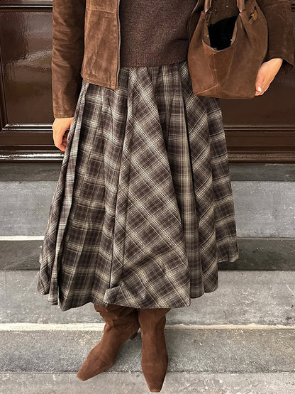 Women's Checkered Midi Skirt with Wide Pleated Cut and High Waist EVA-US