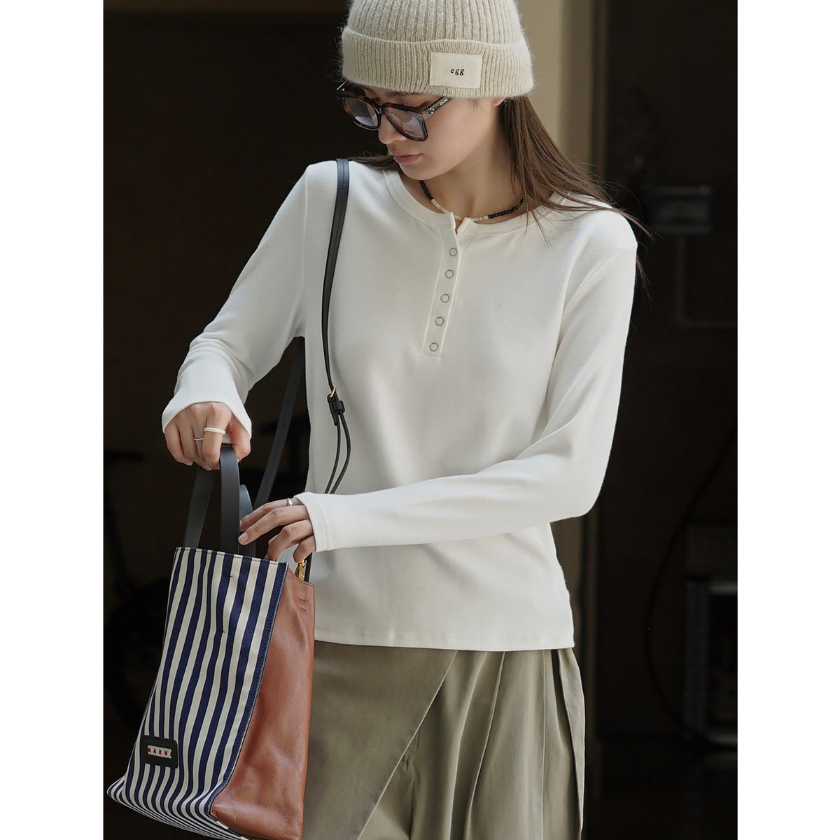 Women's Long Sleeve Henley Shirt with Snap Placket EVA-US