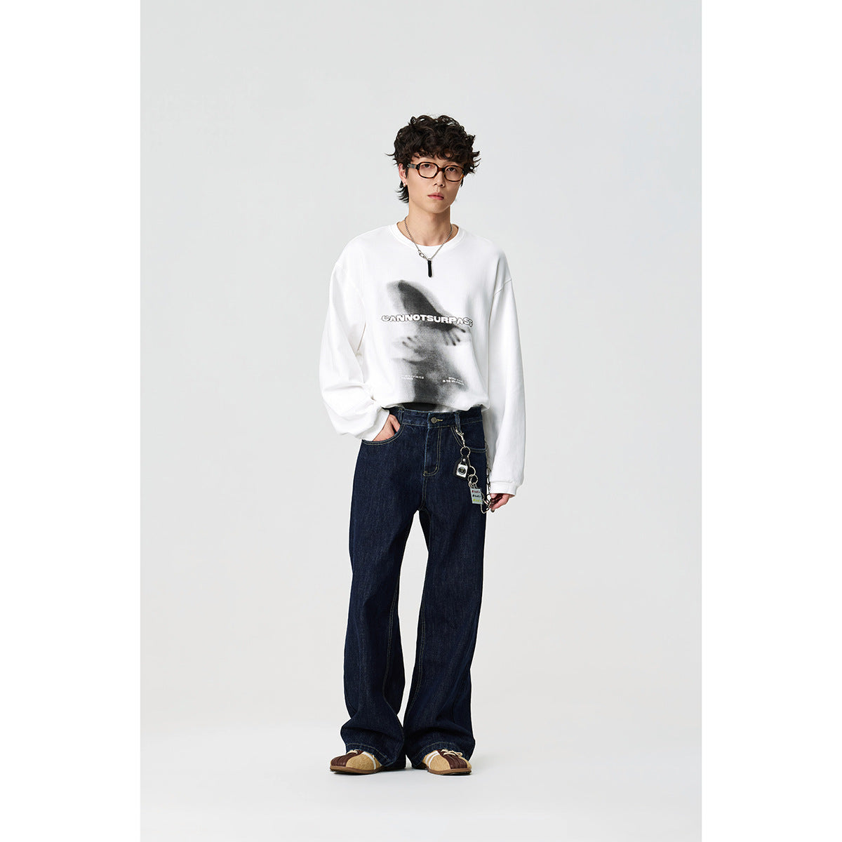 Unisex Oversize-Longsleeve shirt with surreal photo print and ribbed cuffs EVA-US
