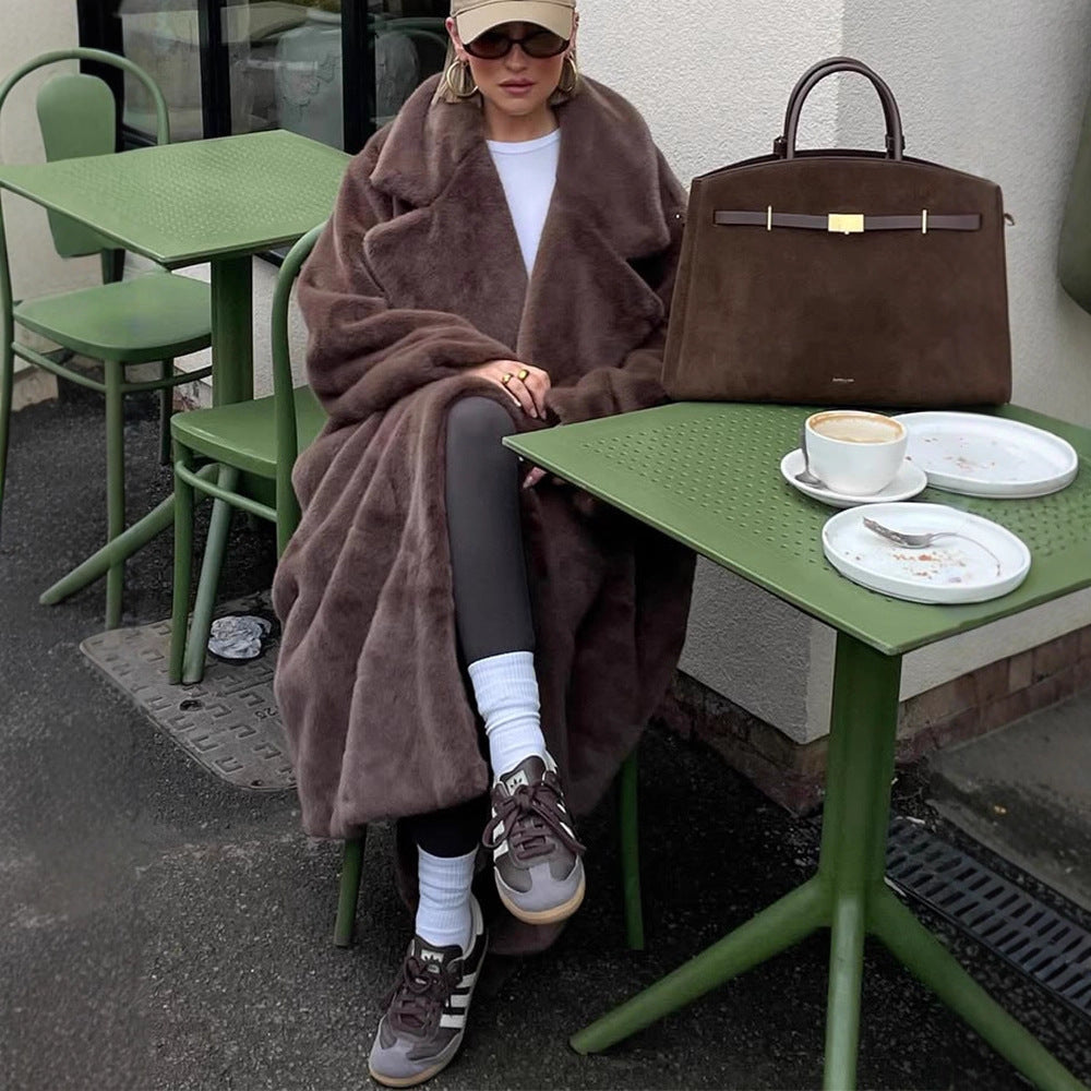 Women Oversize Faux Fur Maxi Coat with Wide Lapels