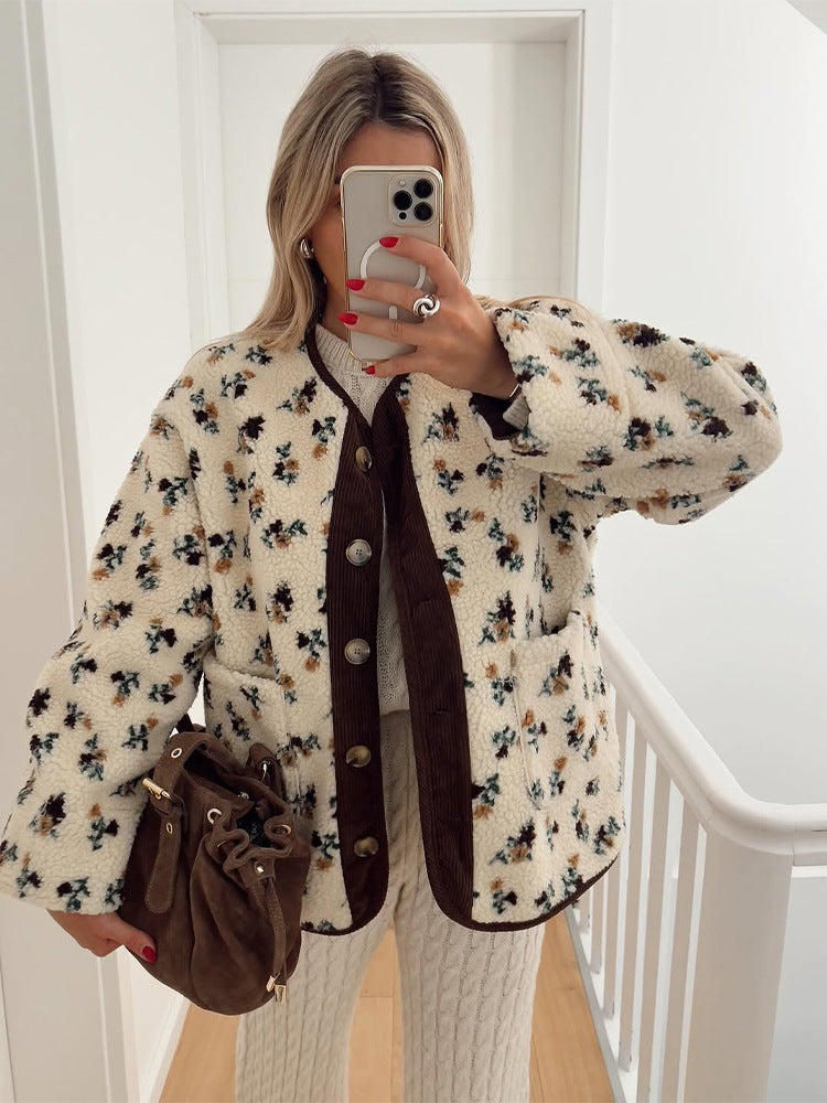 Women's teddy fleece jacket with floral print, cord placket, patch pockets, and oversized lace collar EVA-US