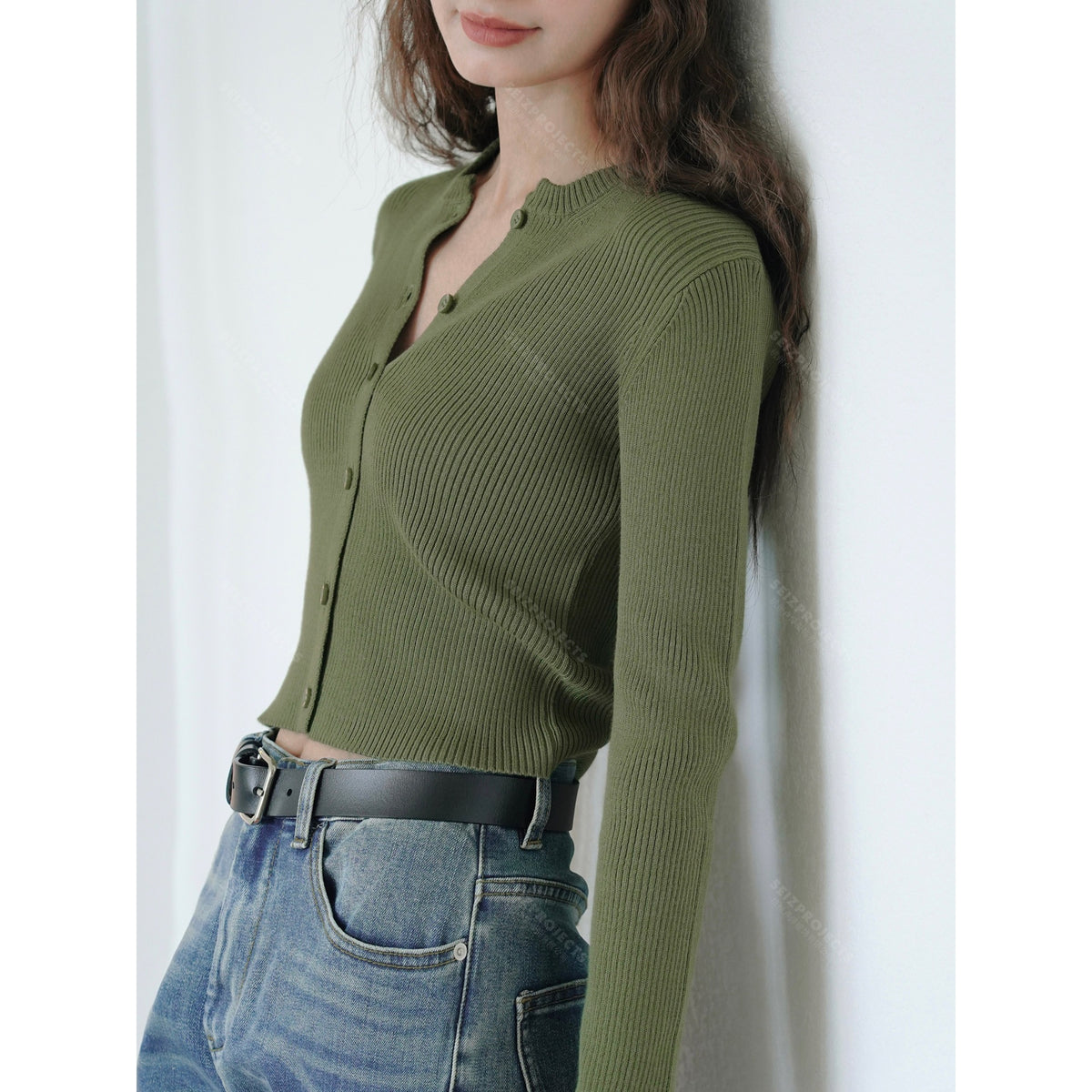 Women's Ribbed Cropped Cardigan with Button Placket and Narrow Silhouette EVA-US