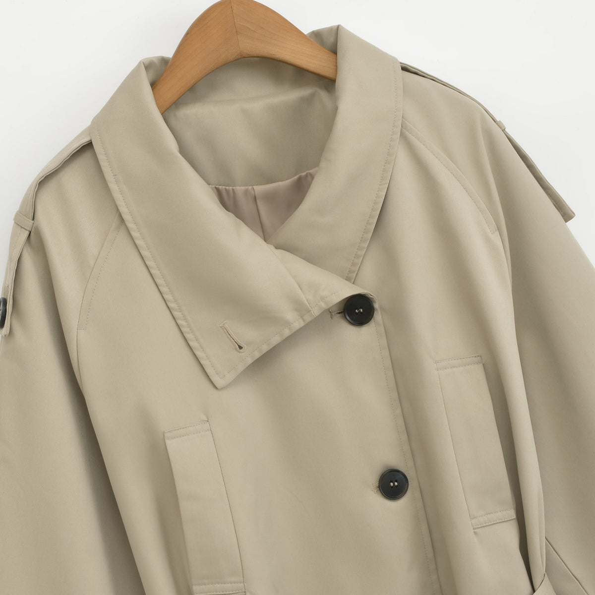 Ladies short trench with tie belt and wide arm EVA-US