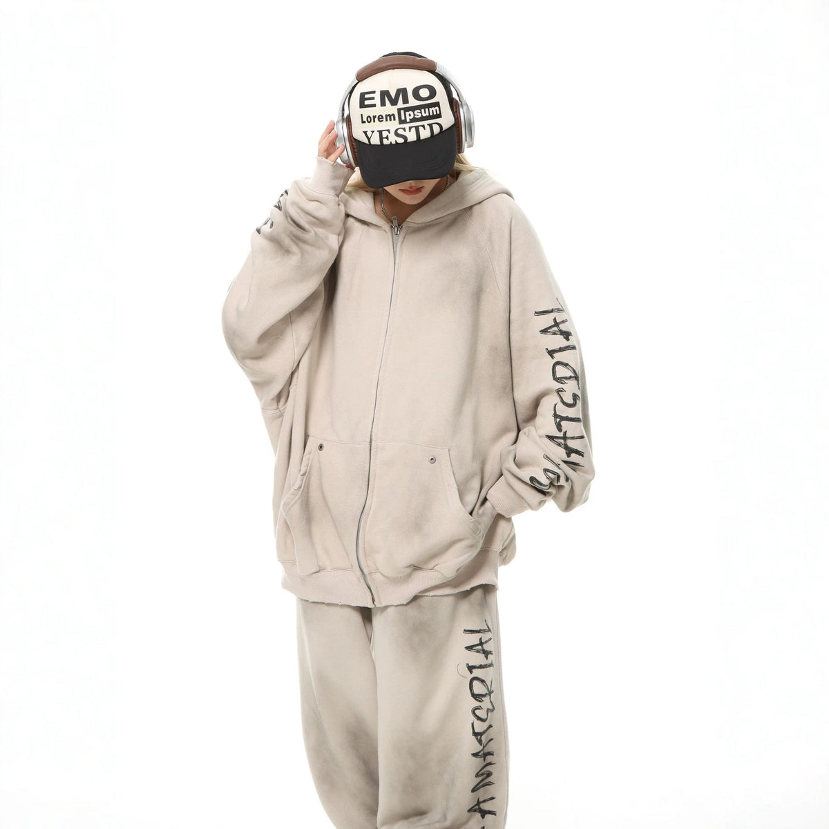 Unisex oversized hoodie with tie-dye wash and statement rear print EVA-US