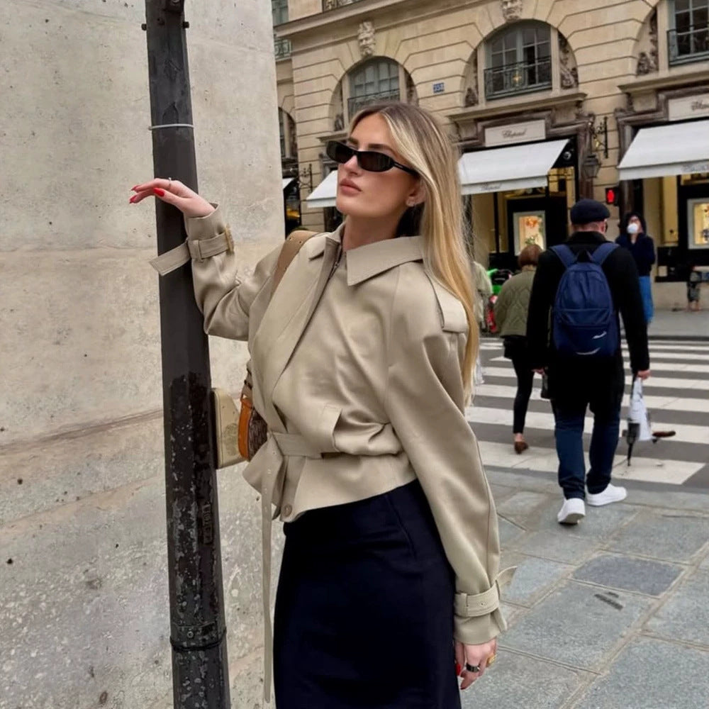 Ladies tailored short trench coat with tie belt, raglan sleeves and concealed button placket EVA-US