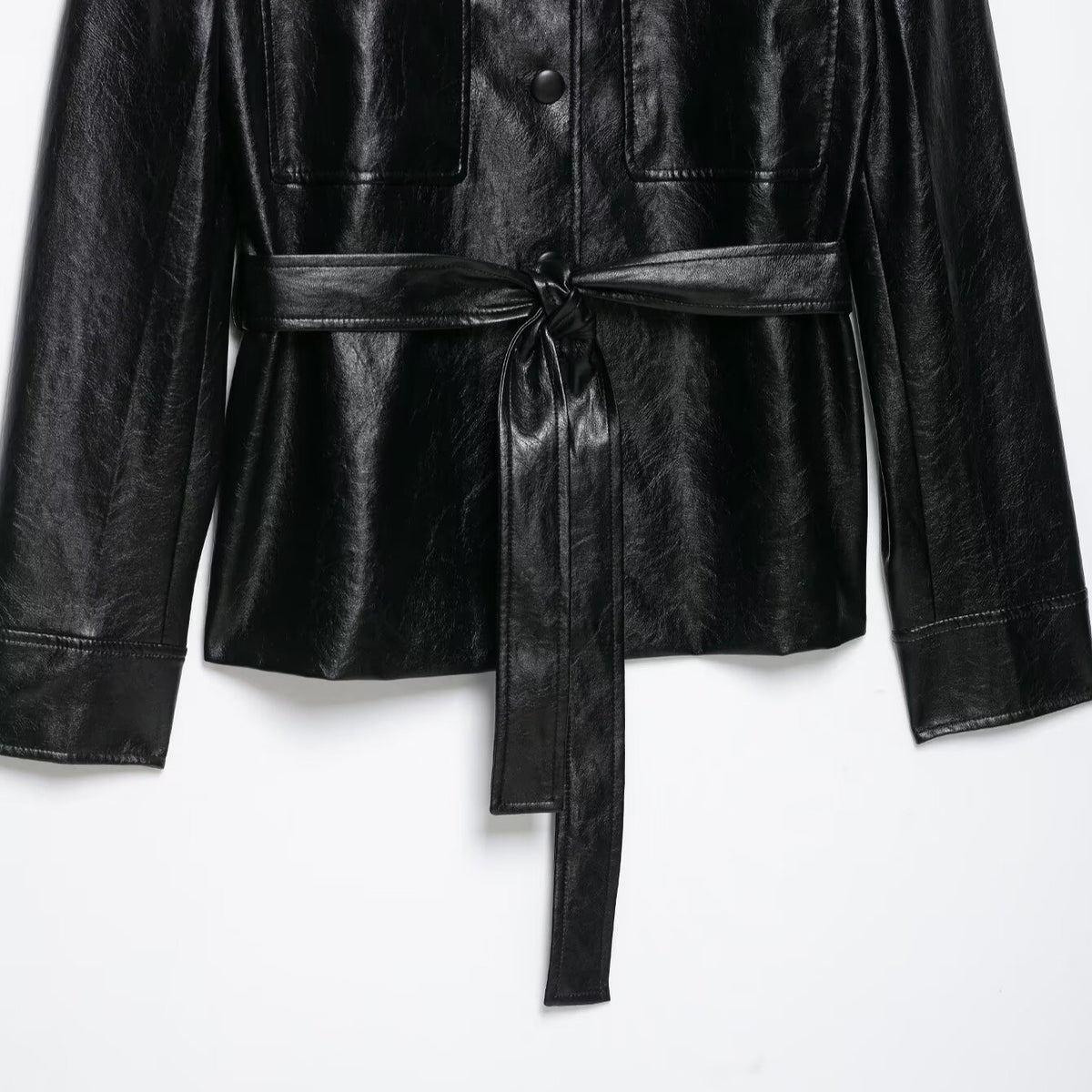 Women's fitted faux leather trench coat with stand-up collar, flapped pockets and tie belt EVA-US
