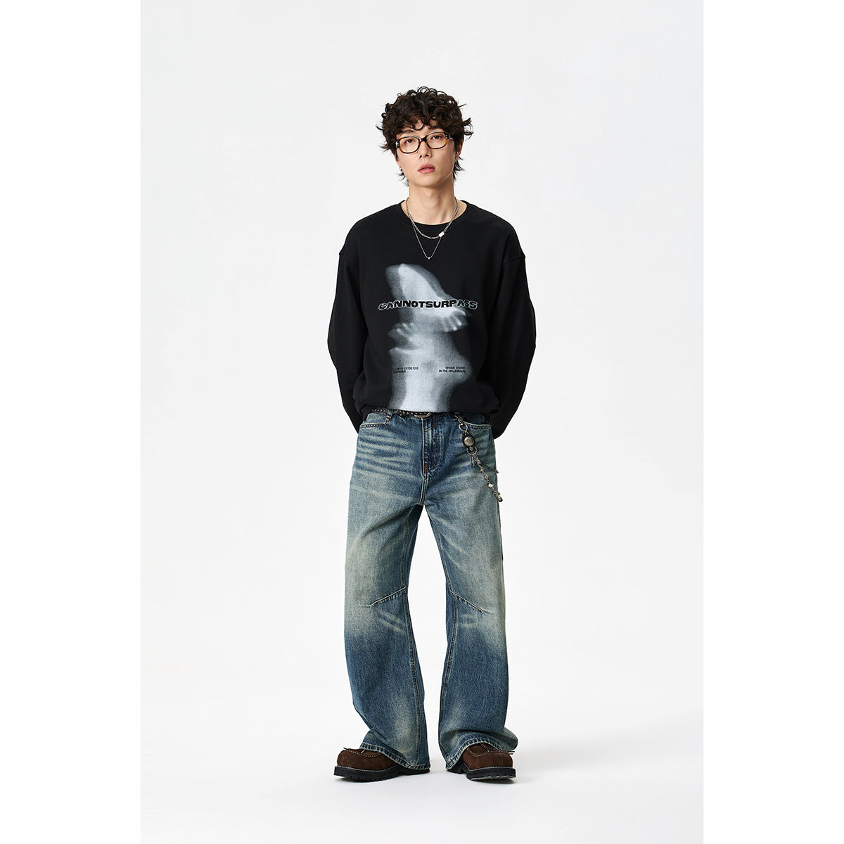 Unisex Oversize-Longsleeve shirt with surreal photo print and ribbed cuffs EVA-US