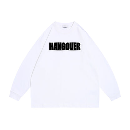 Unisex Oversize sweatshirt with distinctive typo print, ribbed round neckline and extended sleeves EVA-US