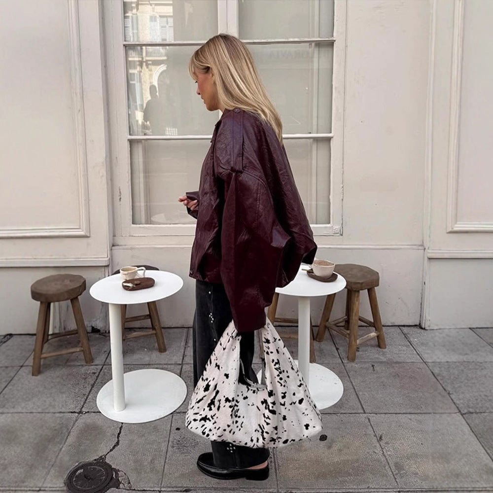 Women's short jacket in glossy patent look with boxy silhouette and dropped shoulders EVA-US