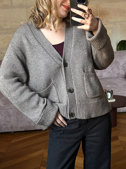 Ladies Boxy Cardigan with V-Neck, Pockets and Horn Buttons EVA-US