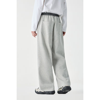 Women's Cropped Relaxed Jogging Pants with Elastic Drawstring, Check Detail, and Decorative Seams