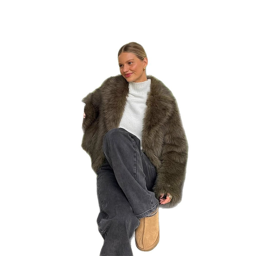 Women's Boxy Faux Fur Jacket with Voluminous Shawl Collar and Soft Teddy Texture EVA-US