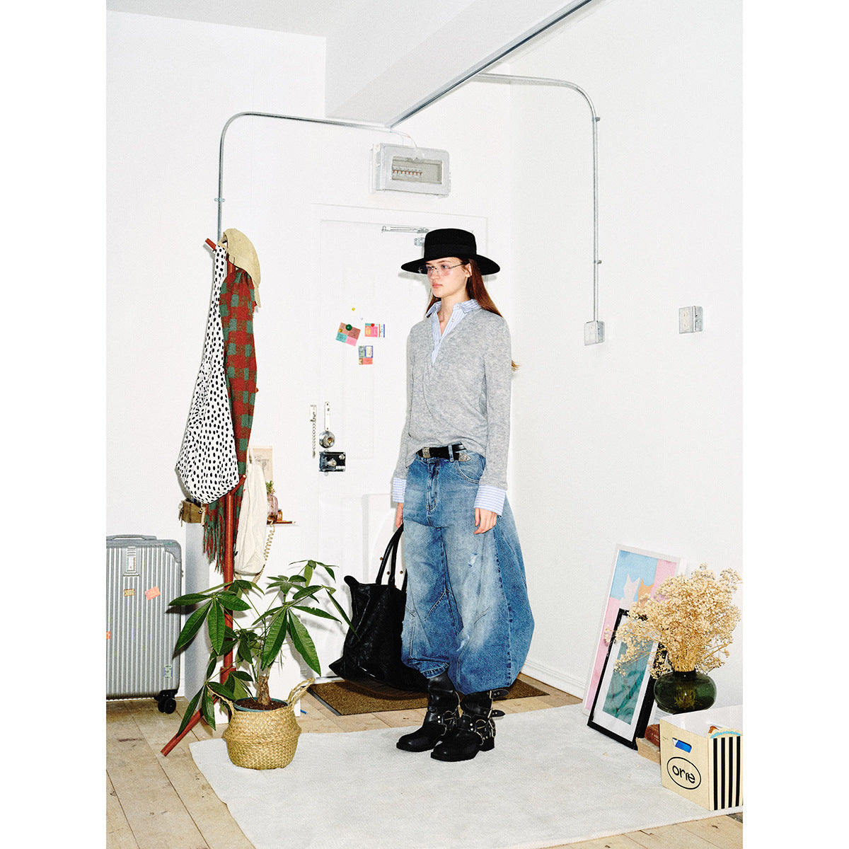 Women's Layered Look Sweater with Integrated Shirt Collar and Cuffs EVA-US
