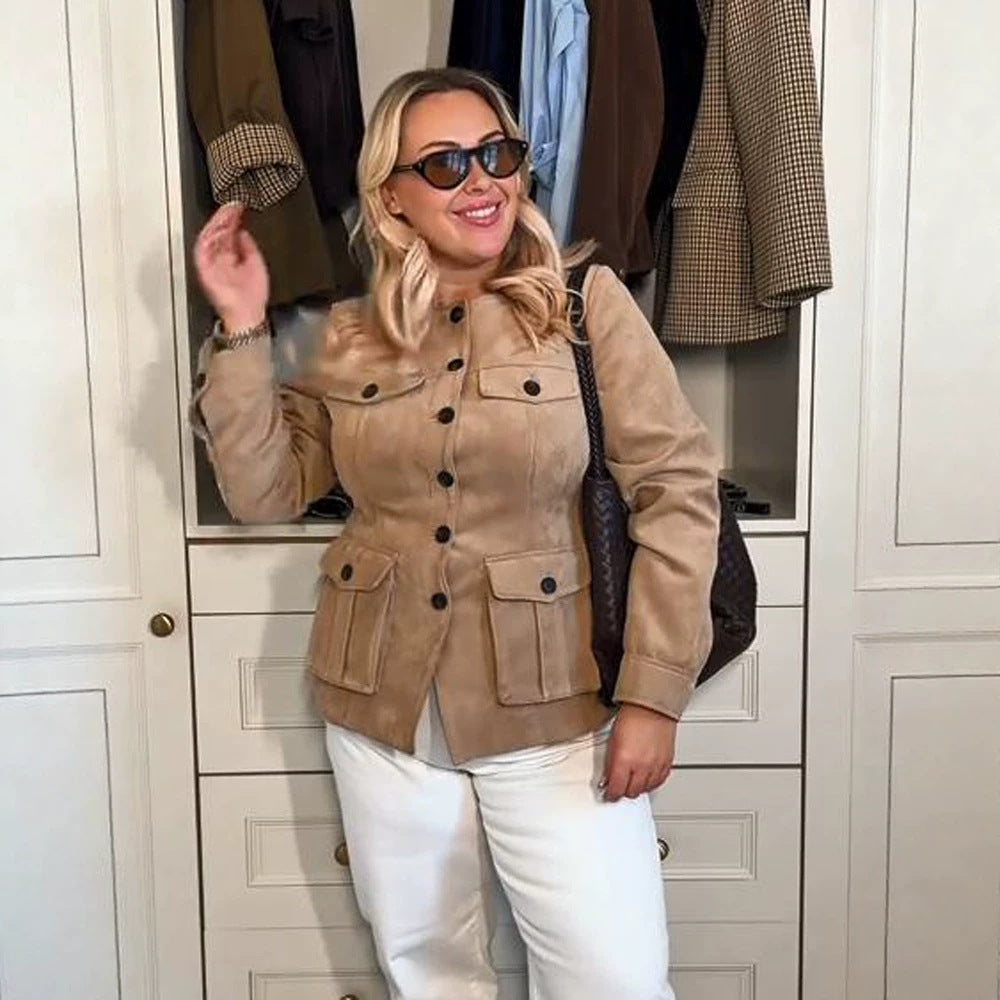 Women’s short jacket in military utility style with patched flap pockets and round neckline EVA-US