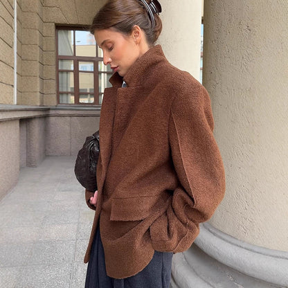 Women Boxy Wool Blend Short Coat with Textured Surface, Notched Collar & Flap Pockets EVA-US