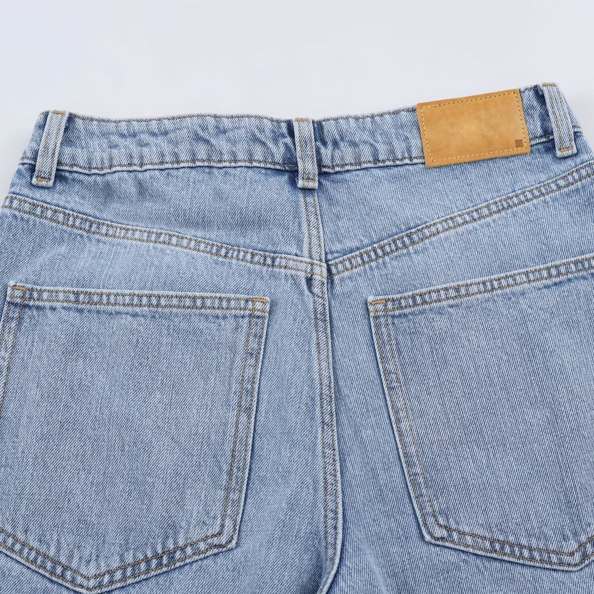 Women's high-waisted wide jeans with straight leg and cropped length EVA-US