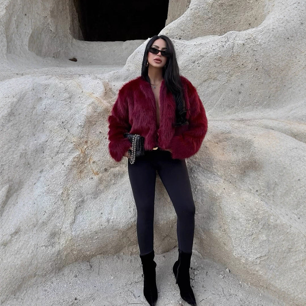 Women's short-cut boxy faux fur bomber with voluminous shawl collar EVA-US