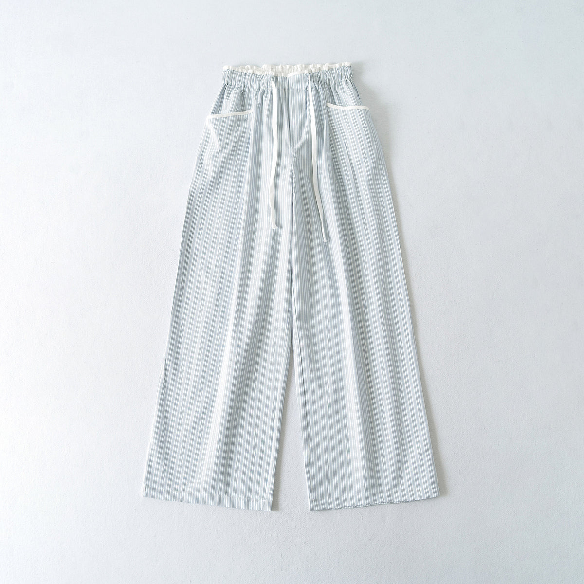 Women's Wide Culotte Pants with Drawstring Waist and Patch Pockets
