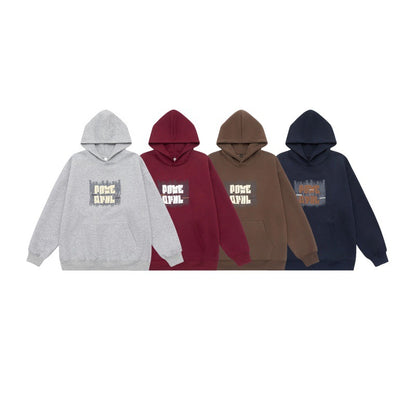 Unisex Oversized Hoodie with Kangaroo Pocket and Distinctive Front Print EVA-US