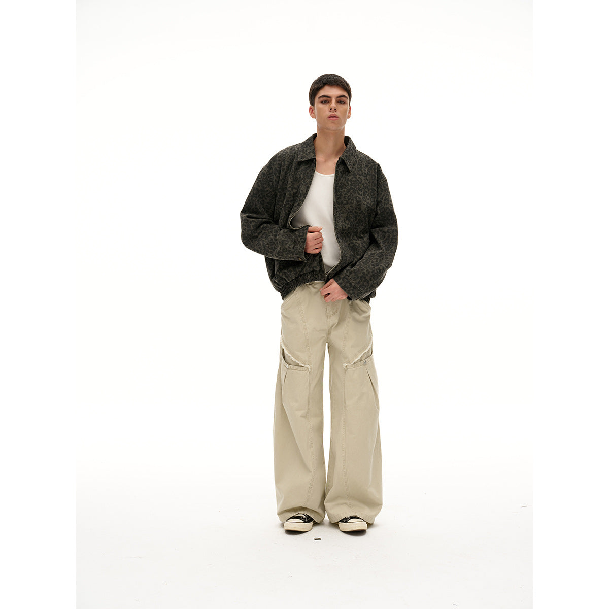 Unisex Lightly quilted Boxy jacket in denim look with tonal leopard print and elastic hem EVA-US