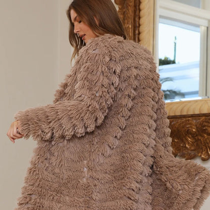 Women Midi-length Plush Coat with Fringe Structure and Open Silhouette EVA-US