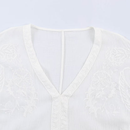 Women's Embroidered Kaftan Top with V-Neck and Wide Batwing Sleeves EVA-US